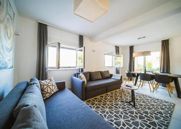 Apartmani Teuta